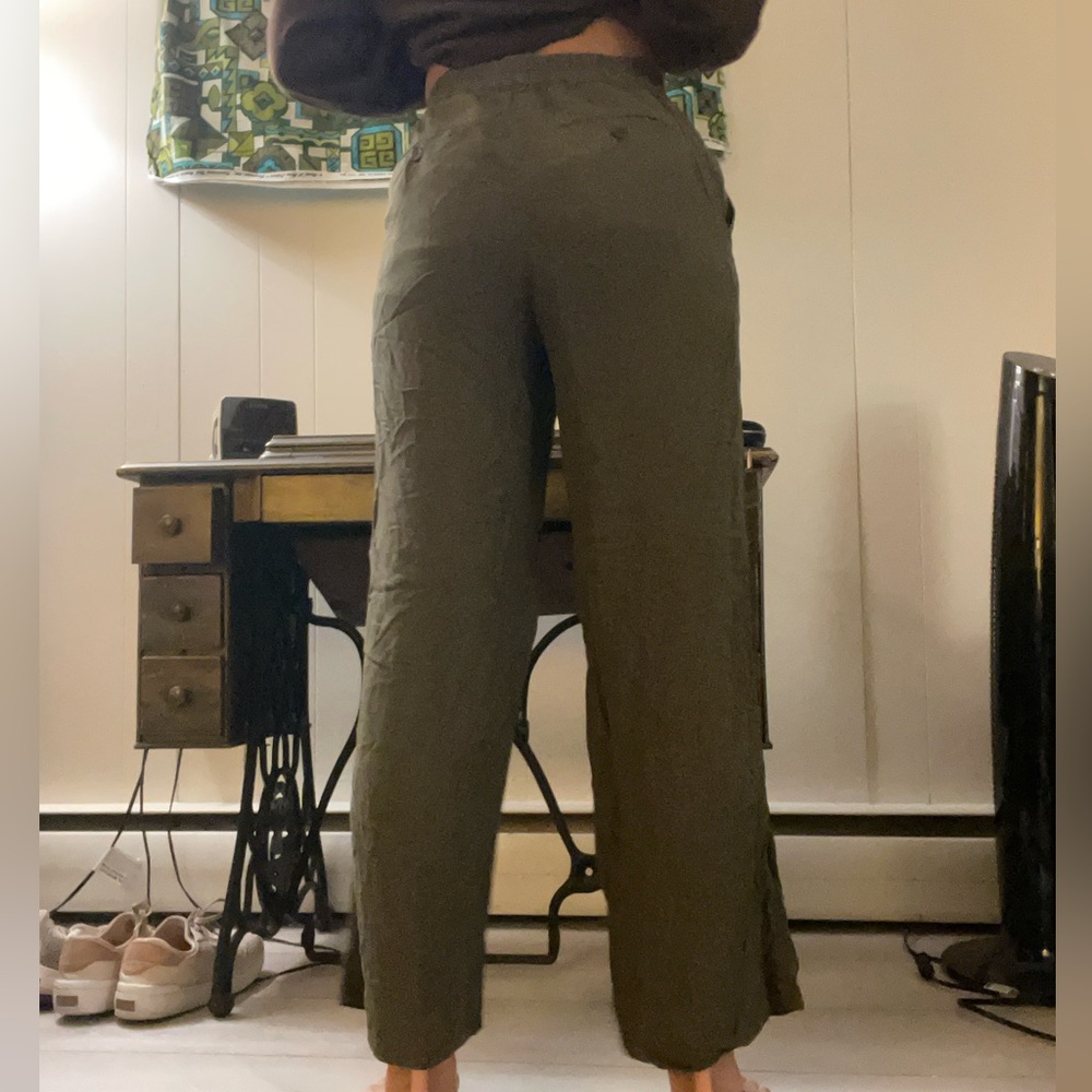 Army green Uniqlo / J W Anderson casual pants